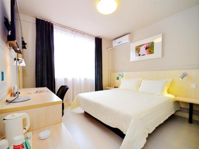 Jinjiang Inn Wuhan Optics Valley Avenue Gaoxiner Road מראה חיצוני תמונה